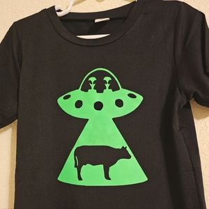 Youth 5-6 glow in the dark shirt